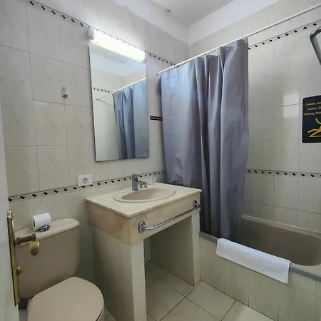 Hotell Don Candido *